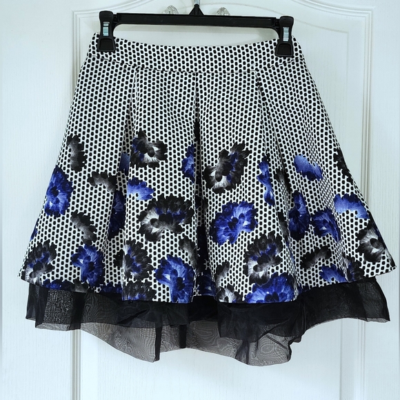 Express Skirt Black White Blue Floral Polka Tulle Mini Layered Spring Small 0 - Picture 3 of 7